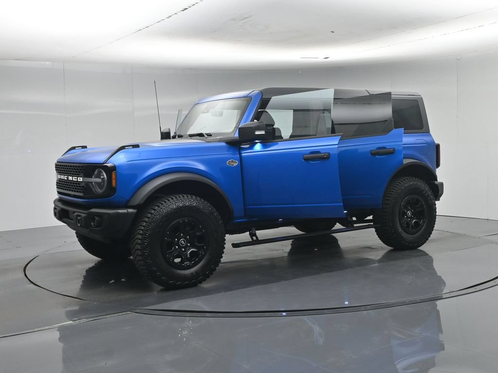 Certified 2023 Ford Bronco Wildtrak AWD/4WD image 6