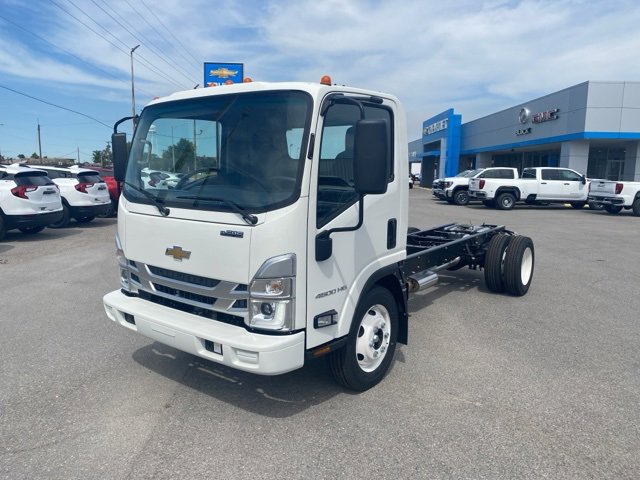 New 2024 Chevrolet Low Cab Forward