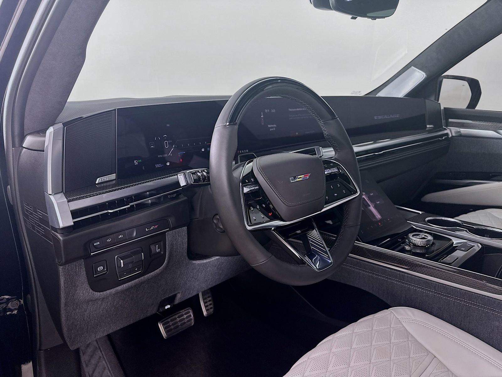 Used 2026 Cadillac Escalade V AWD/4WD image 31