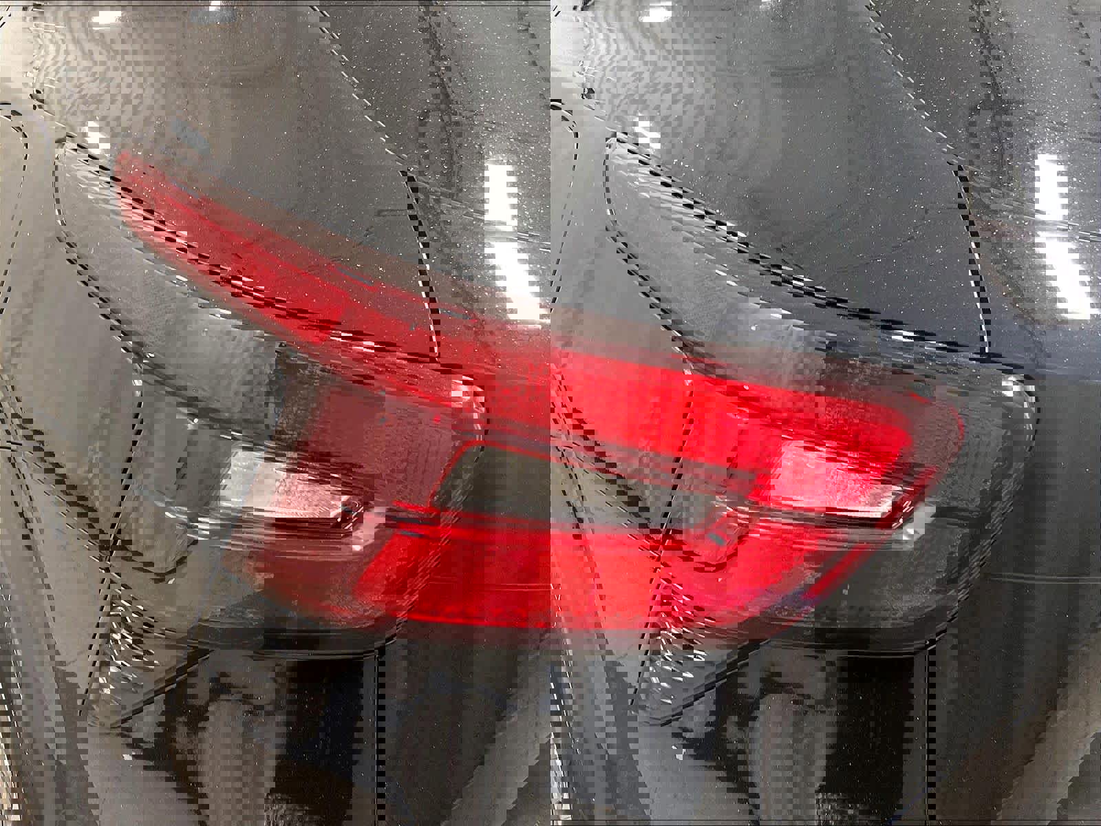 Used 2025 Chevrolet Trax LT w/ LT Convenience Package image 33