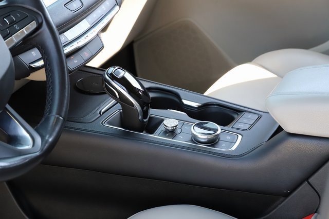 Used 2022 Cadillac XT4 Premium Luxury w/ Safety Alert Package image 13