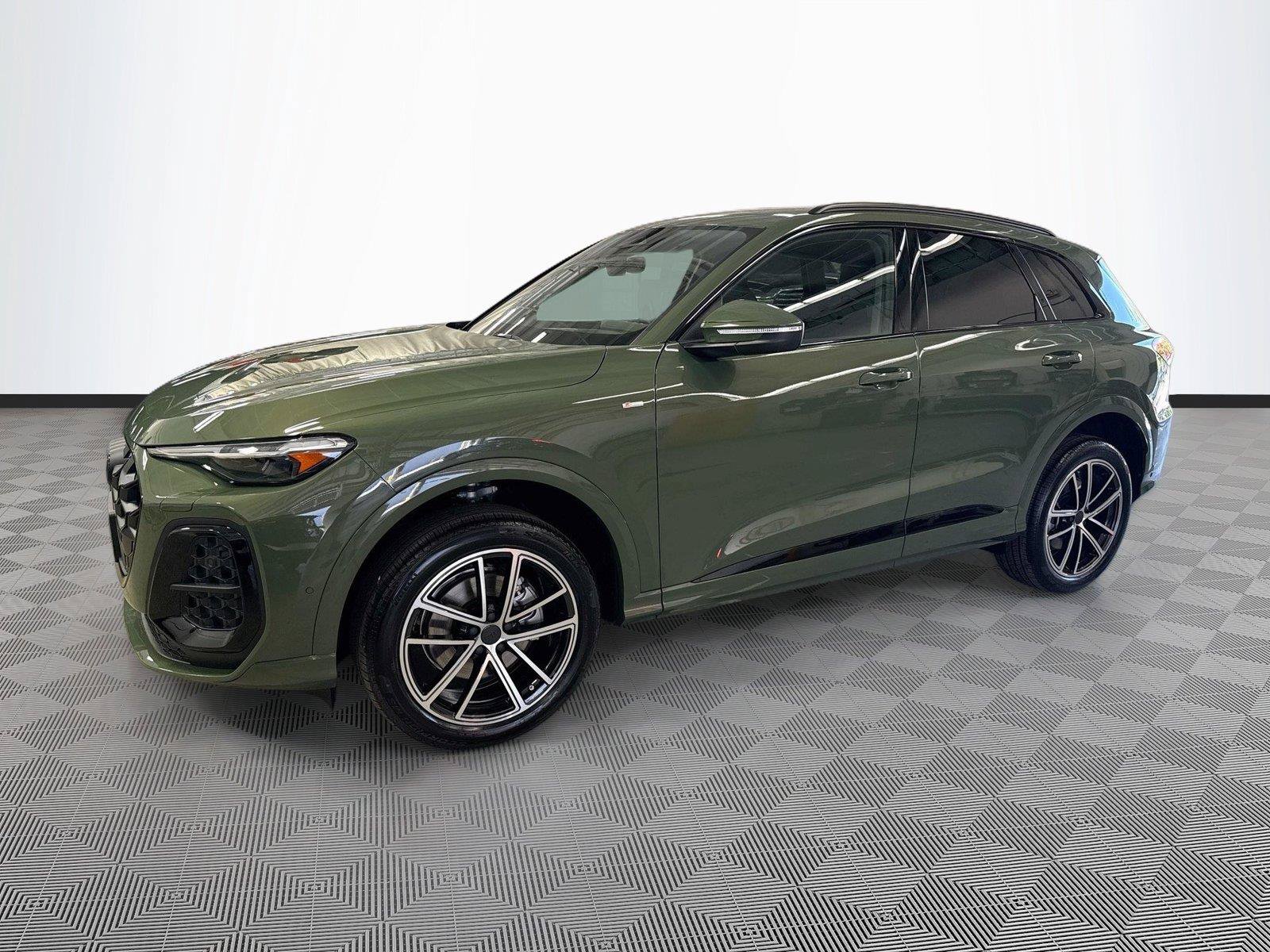 New 2026 Audi Q5 Premium Plus AWD/4WD image 3