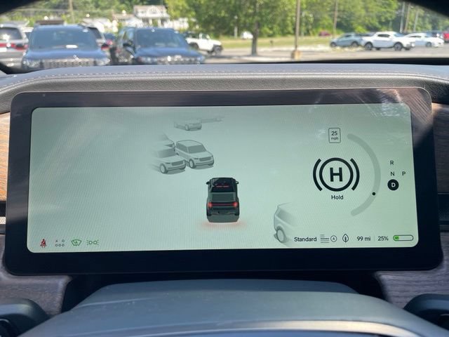 Used 2025 Rivian R1T Premium AWD/4WD image 16
