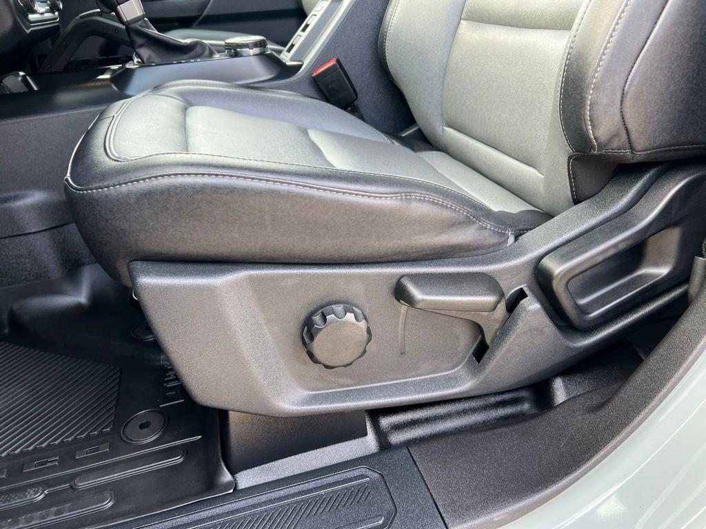 Used 2024 Ford Bronco Everglades image 14