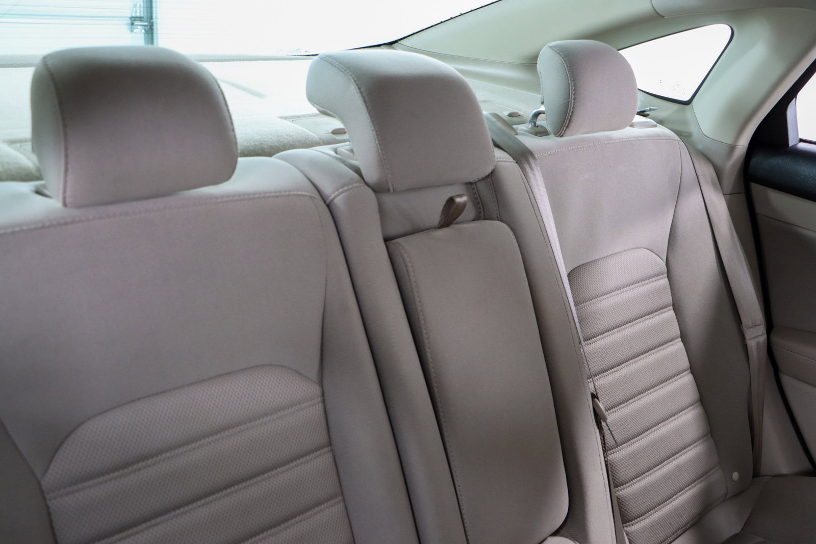 Used 2018 Ford Fusion SE image 27