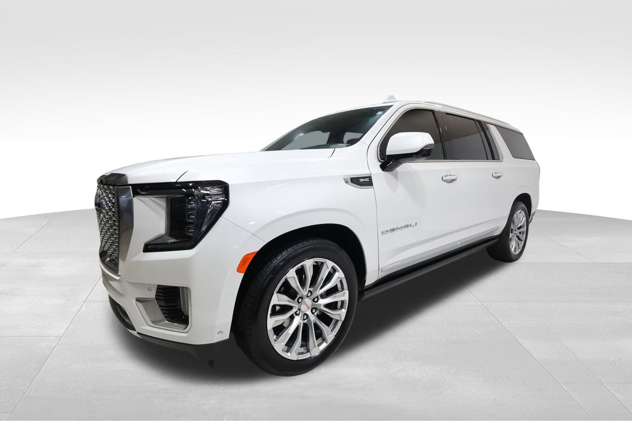 Certified 2024 GMC Yukon XL Denali w/ Denali Reserve Package image 8