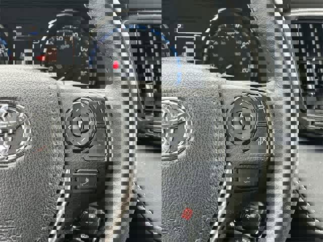 Used 2017 Toyota RAV4 XLE image 9