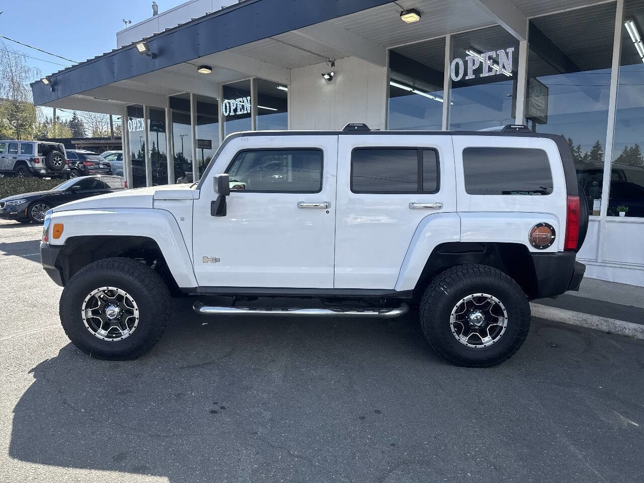 Used 2008 HUMMER H3 AWD/4WD image 3