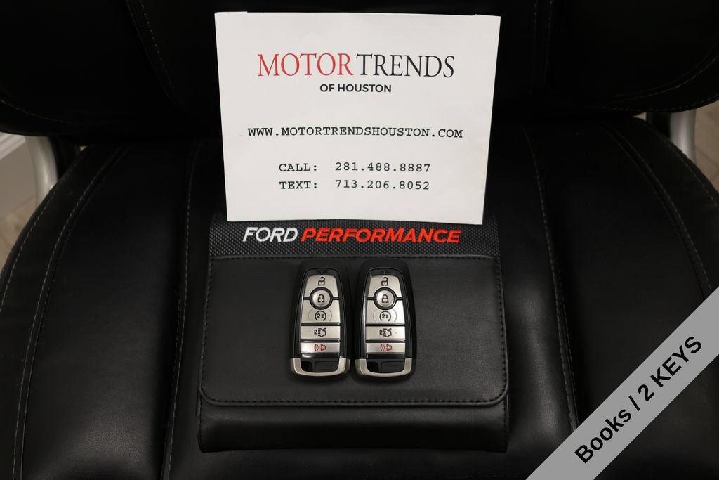 Used 2022 Ford Mustang Shelby GT500 w/ Carbon Fiber Track Pack RWD image 51