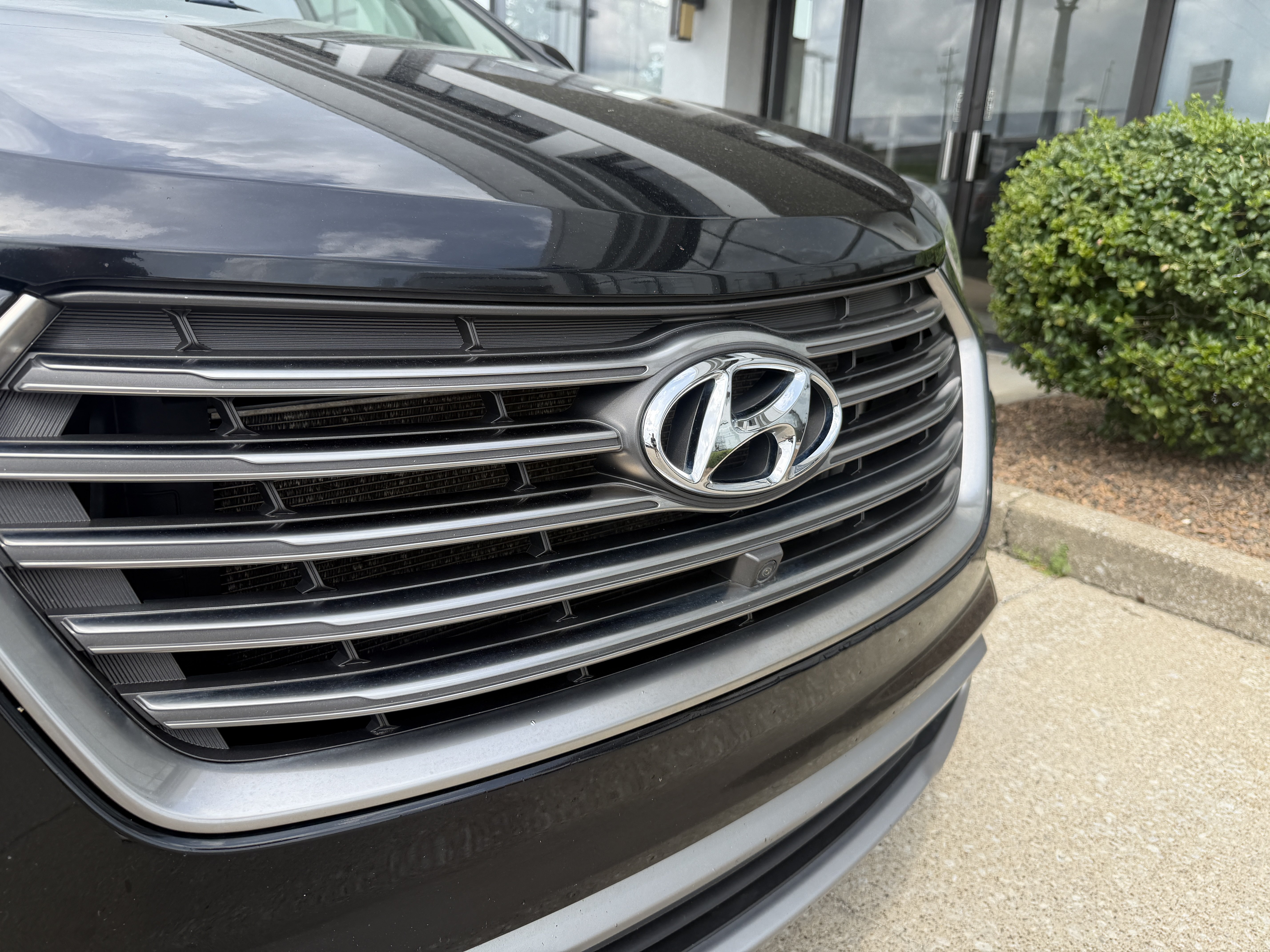 Used 2019 Hyundai Santa Fe XL w/ Cargo Package FWD image 21