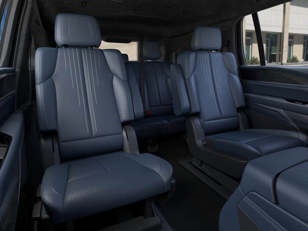 New 2026 Cadillac Escalade IQ Luxury 2 AWD/4WD image 17