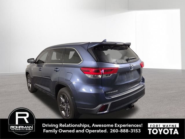 Used 2018 Toyota Highlander Limited Platinum AWD/4WD image 9