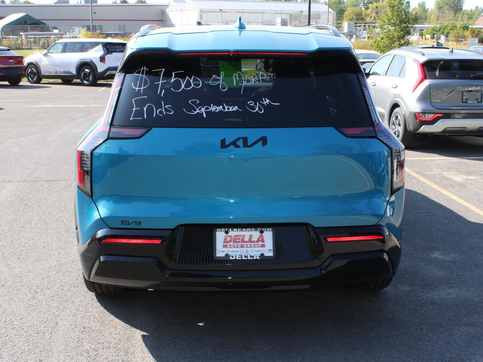 New 2026 Kia EV9 Land w/ Nightfall Edition Package image 8