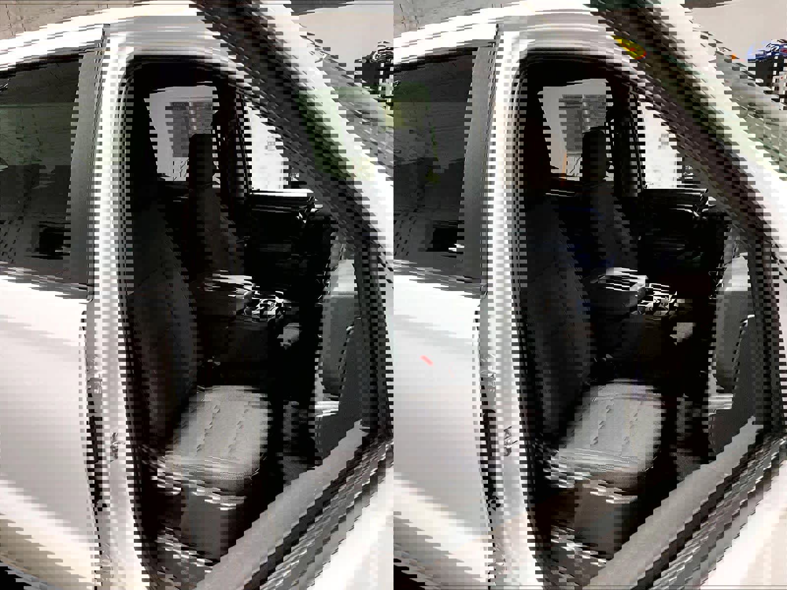 Certified 2022 Chevrolet Silverado 1500 LT image 11