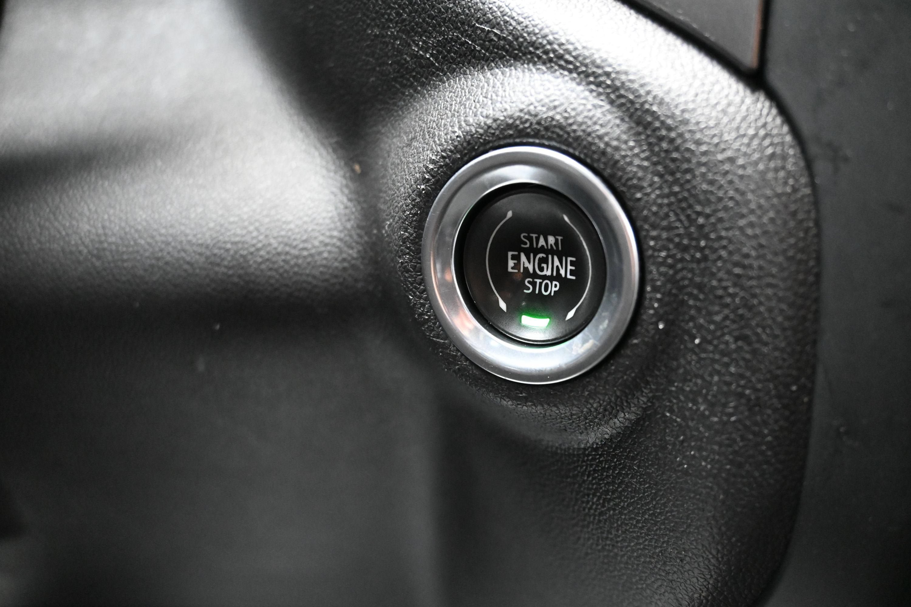 Used 2023 Chevrolet Silverado 1500 Custom w/ LPO, Dark Essentials Package AWD/4WD image 18