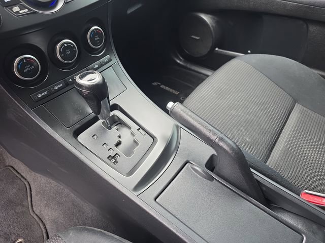Used 2013 MAZDA MAZDA3 i Touring w/ Preferred Equipment Pkg FWD image 24