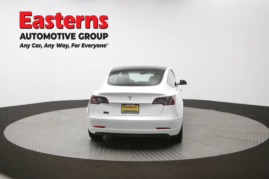 Used 2023 Tesla Model 3 Standard Range image 32