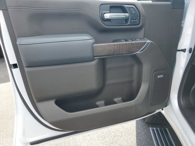 Used 2023 GMC Sierra 3500 Denali w/ Denali Ultimate Package image 8