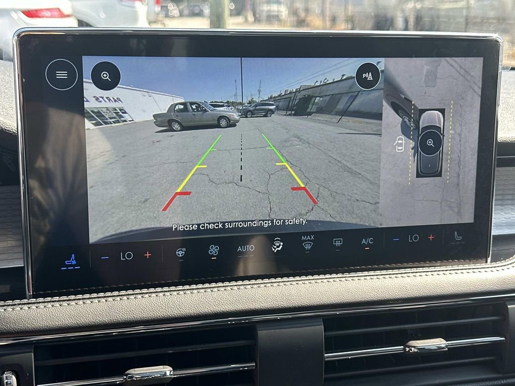 Certified 2024 Lincoln Corsair FWD w/ Equipment Group 101A image 31