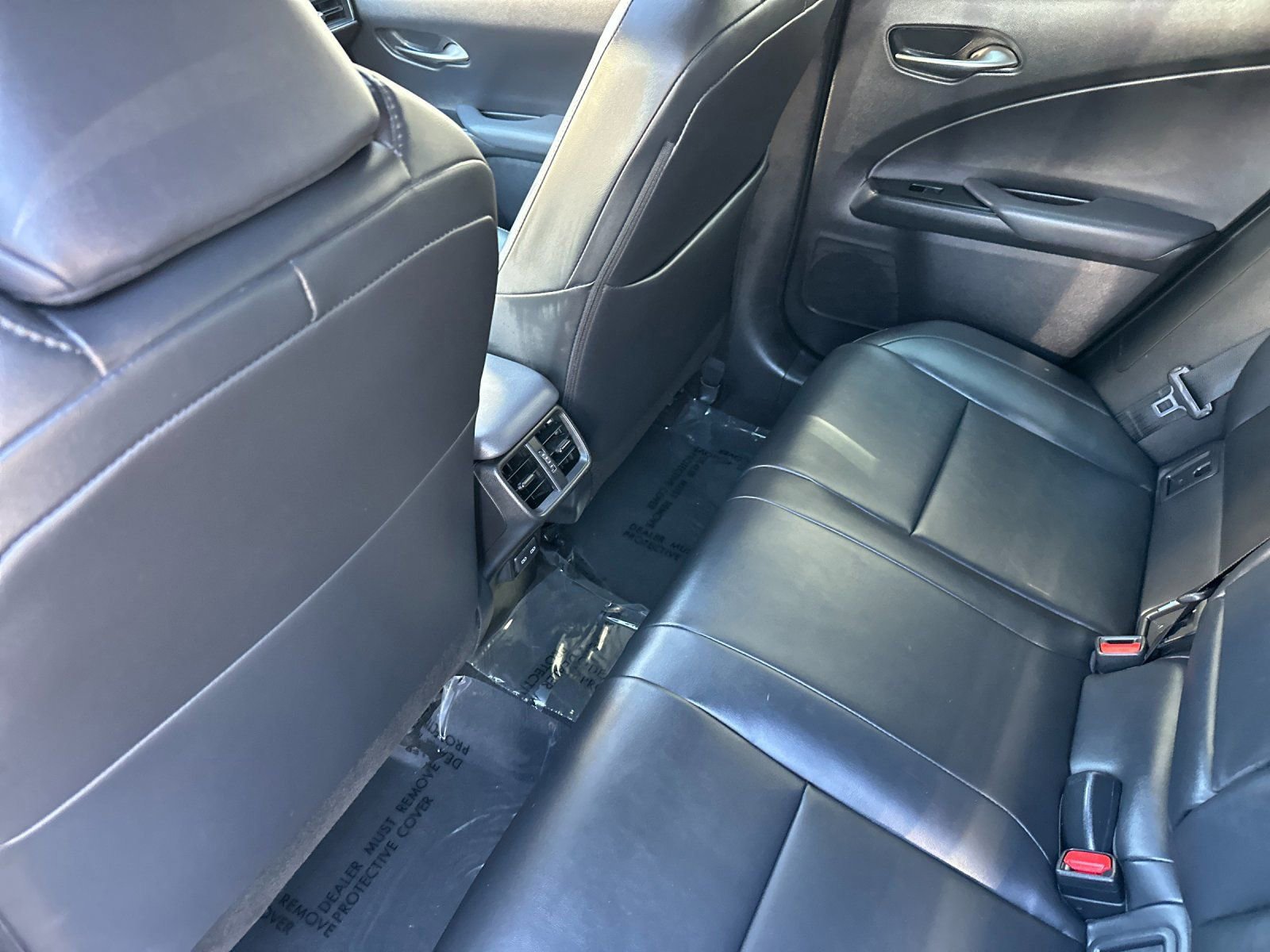 Used 2024 Lexus UX 250h FWD image 13