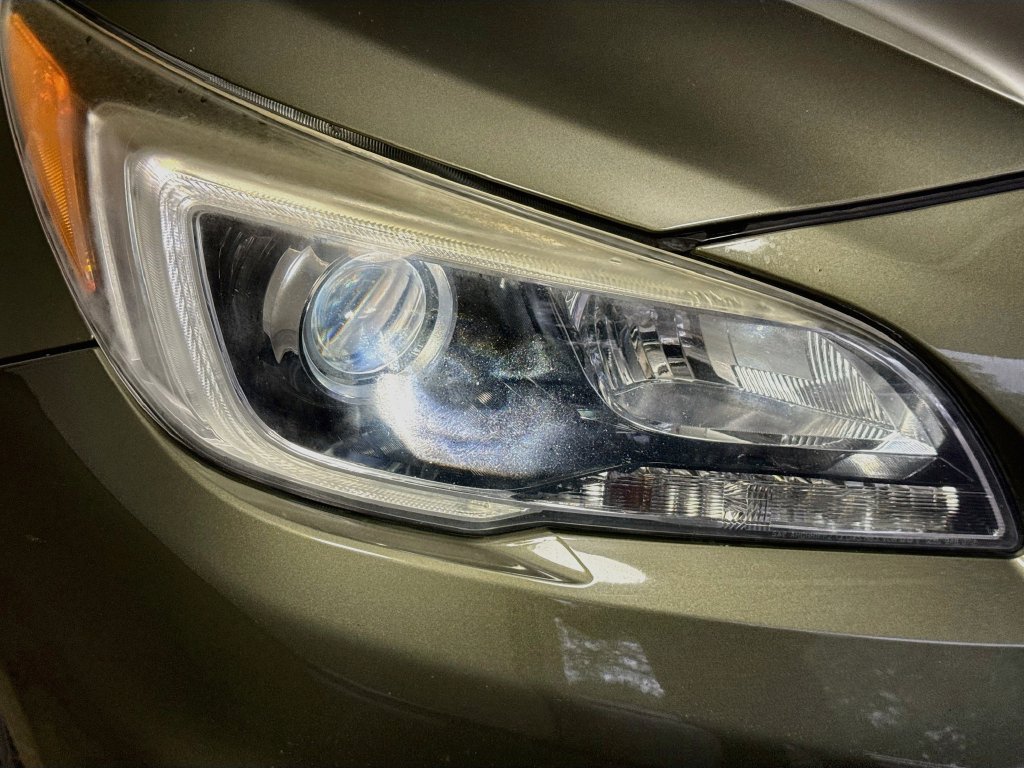 Used 2017 Subaru Outback 3.6R Touring w/ Popular Package #5A AWD/4WD image 39