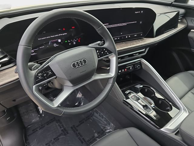 Used 2025 Audi Q5 Premium w/ Convenience Package AWD/4WD image 19