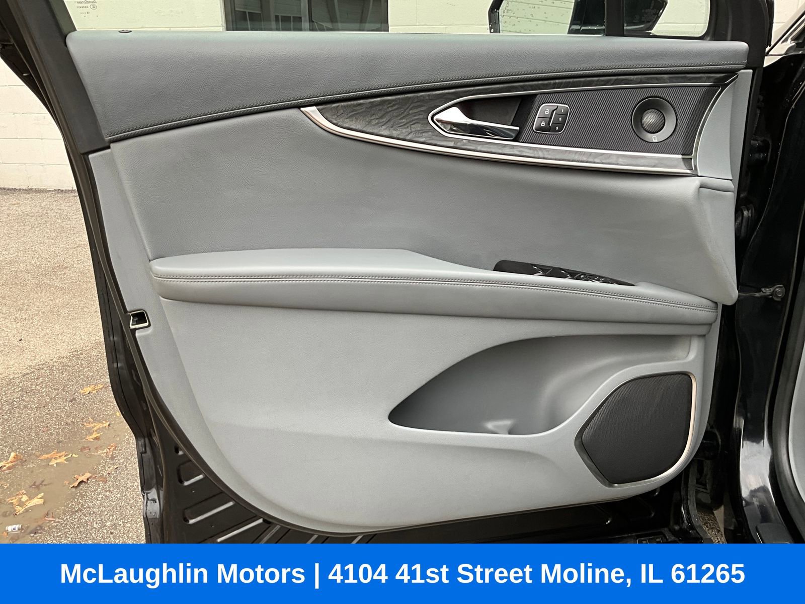 Used 2019 Lincoln Nautilus Reserve w/ Driver Assistance Package image 25