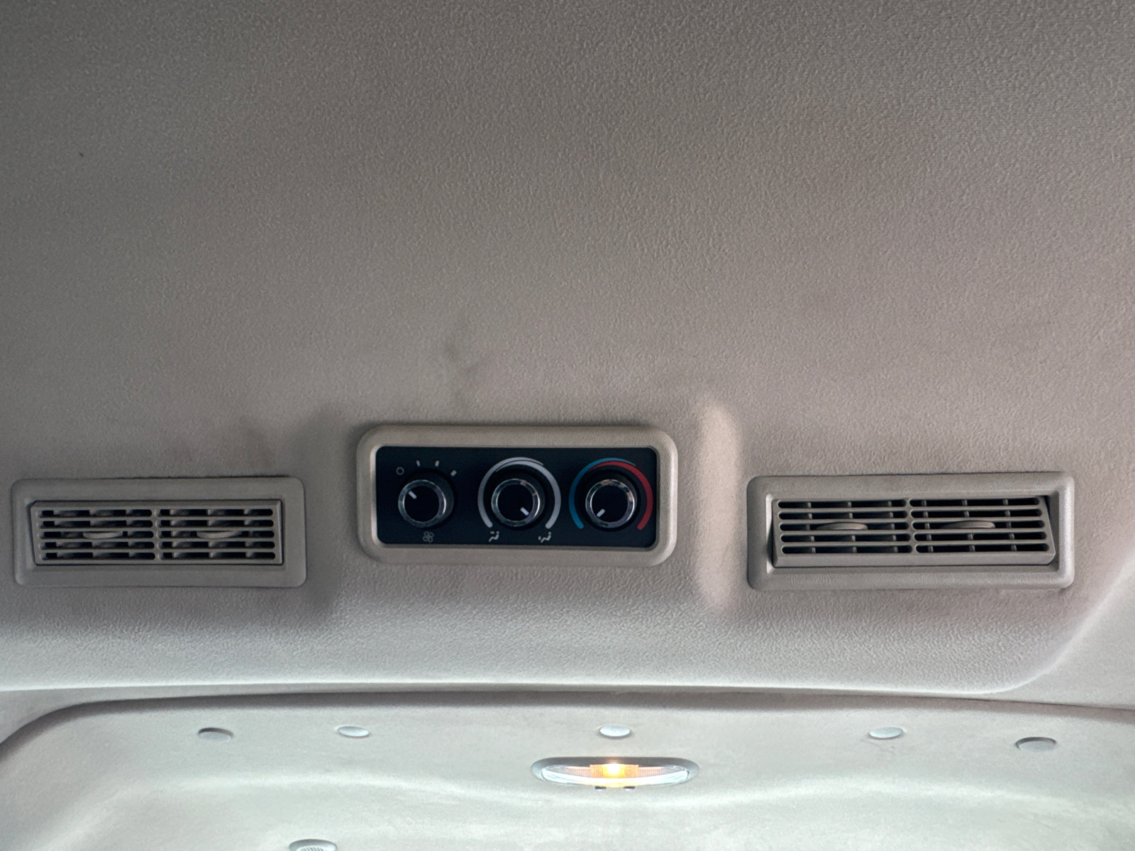 Used 2019 Chevrolet Express 3500 LS image 23