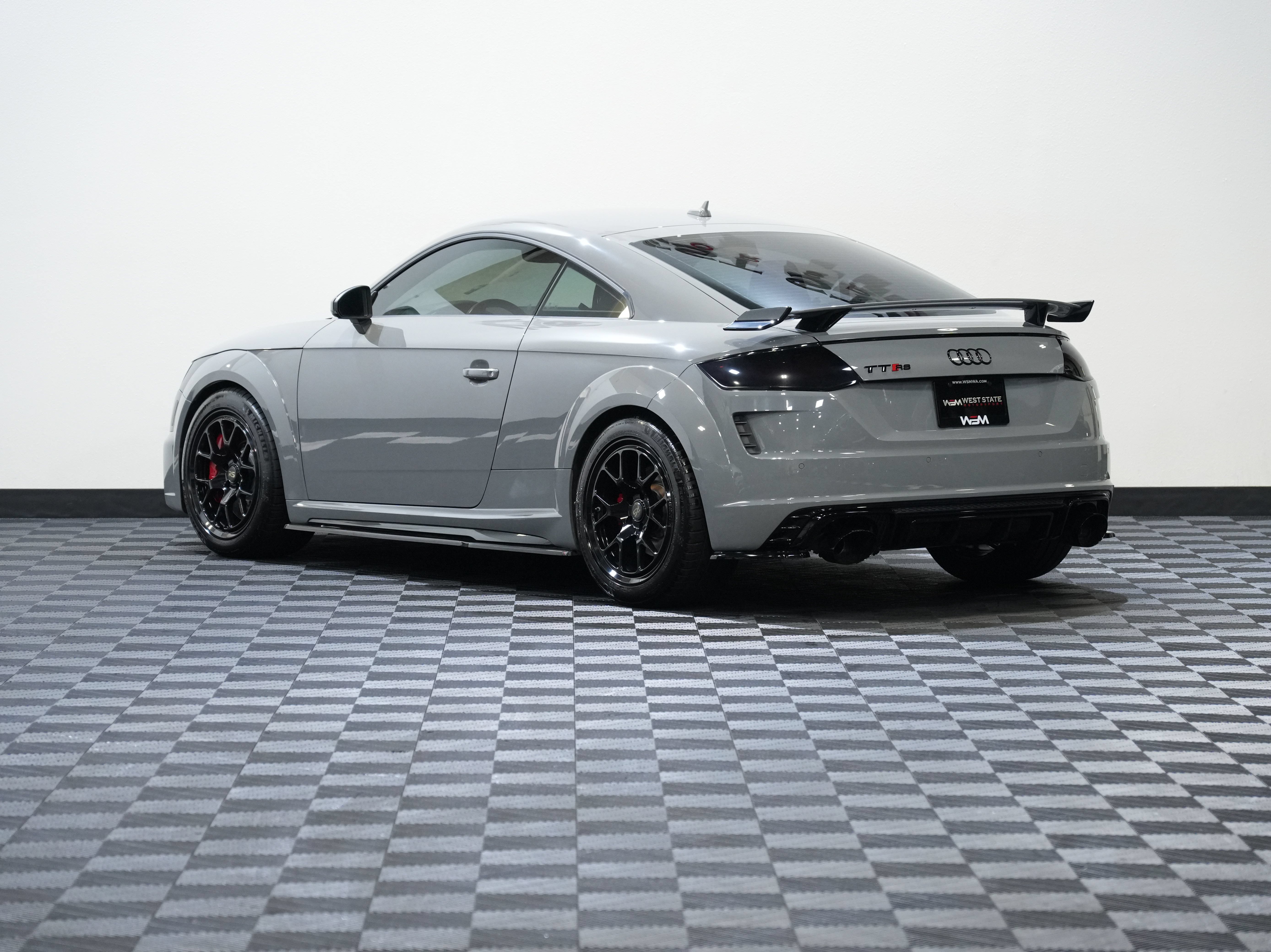 Used 2019 Audi TT RS w/ Technology Package AWD/4WD image 8