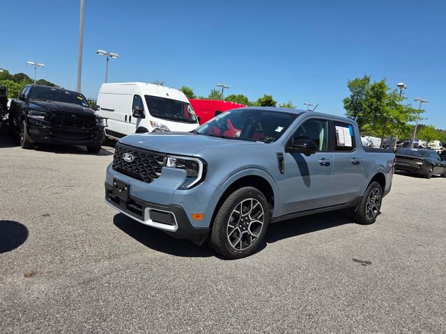 Used 2025 Ford Maverick Lariat w/ 4K Tow Package image 4