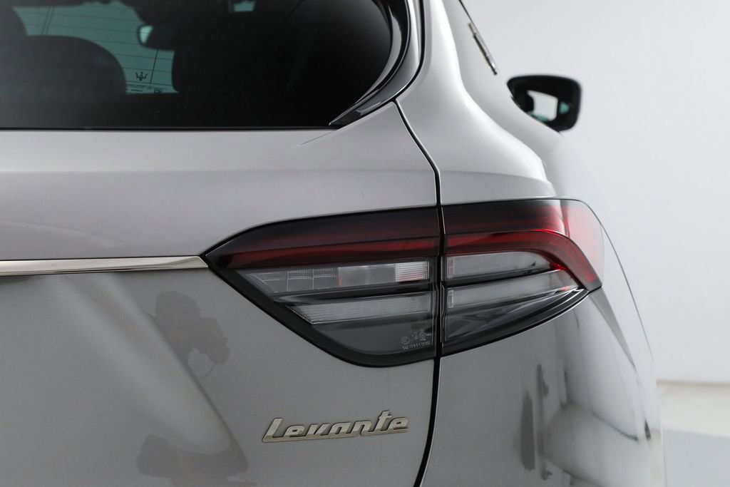 Certified 2022 Maserati Levante GT image 12
