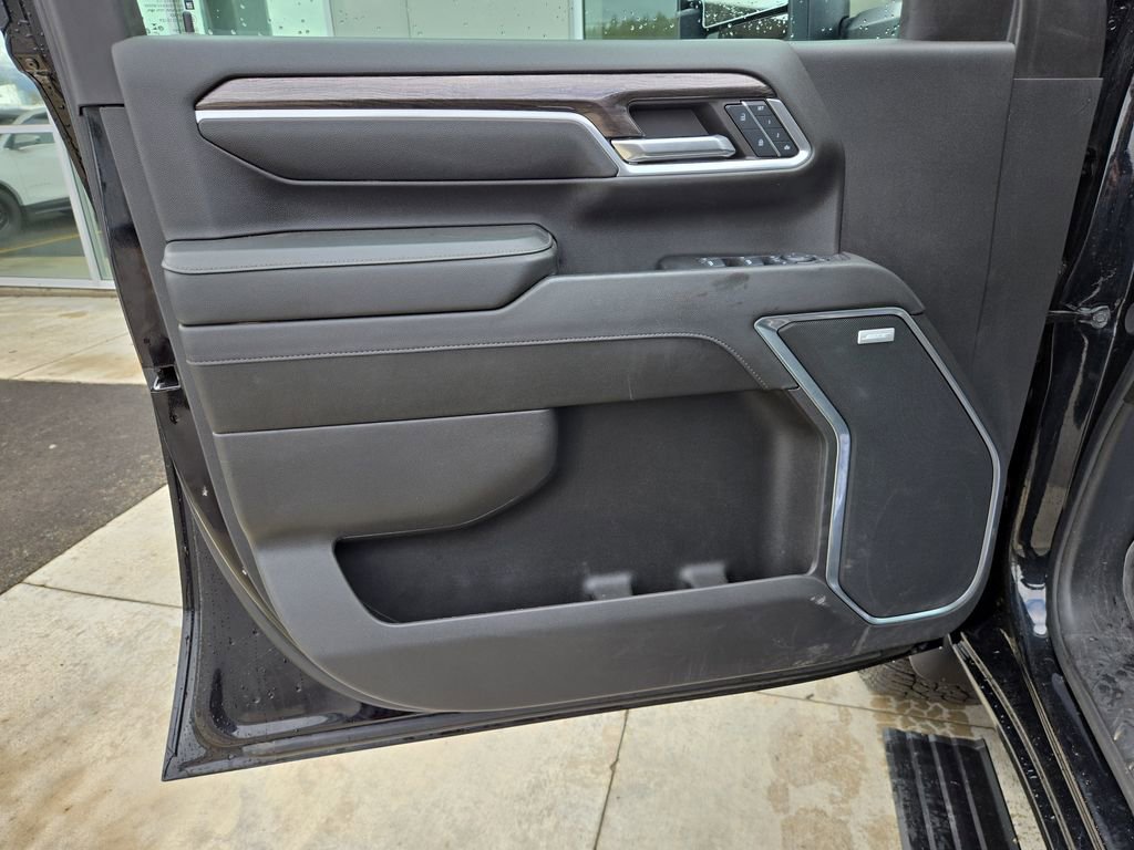 Used 2024 Chevrolet Silverado 2500 LTZ w/ LTZ Plus Package AWD/4WD image 12