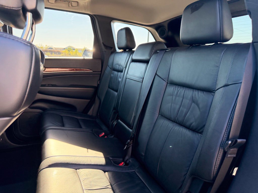 Used 2013 Jeep Grand Cherokee Limited AWD/4WD image 25