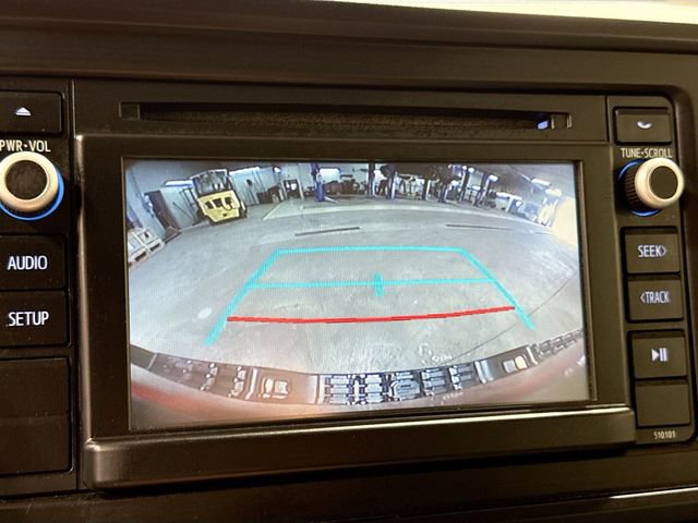 Used 2018 Toyota Tacoma SR w/ SR Convenience Package image 15