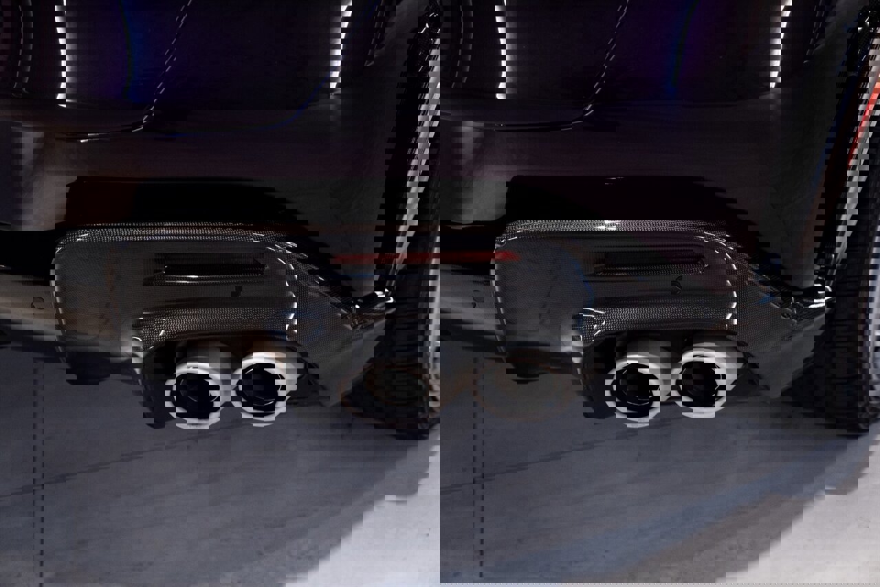 Used 2024 Ferrari Purosangue image 33