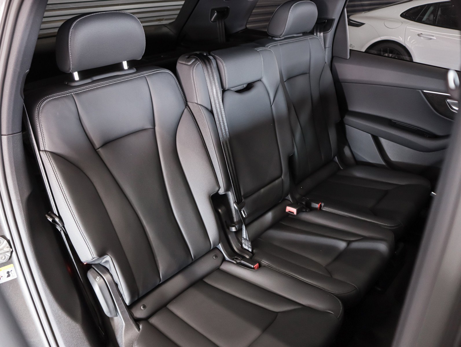 New 2026 Audi Q7 2.0T Premium image 11