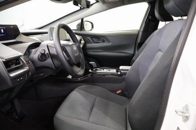 Used 2024 Toyota Prius LE image 13
