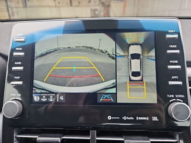 Used 2019 Toyota Avalon Touring w/ Advanced Safety Package image 7