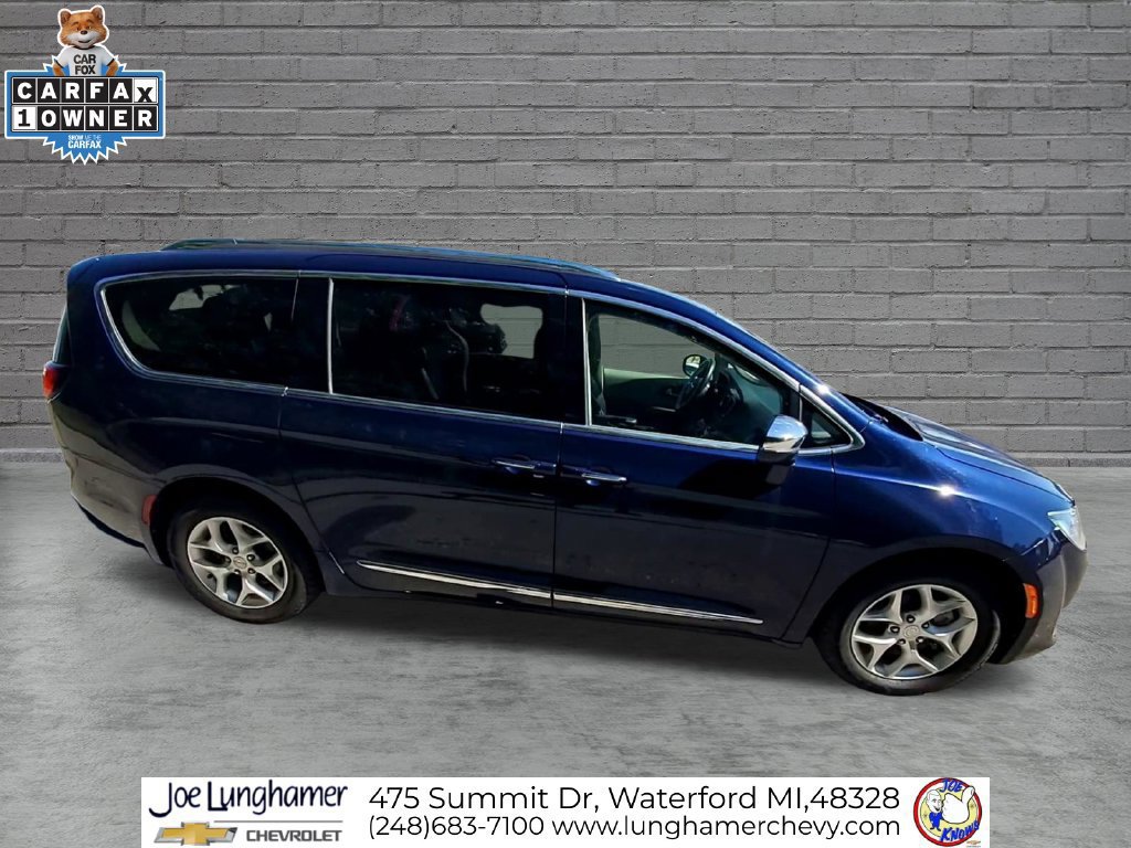 Used 2020 Chrysler Pacifica Limited FWD image 9