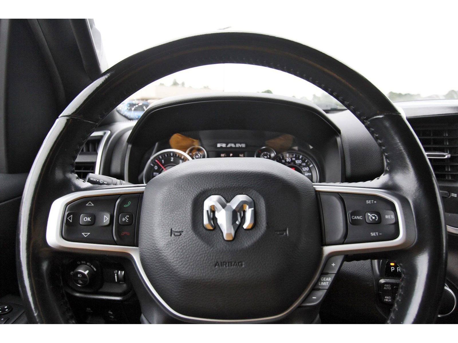 Used 2020 RAM 1500 Big Horn AWD/4WD image 17