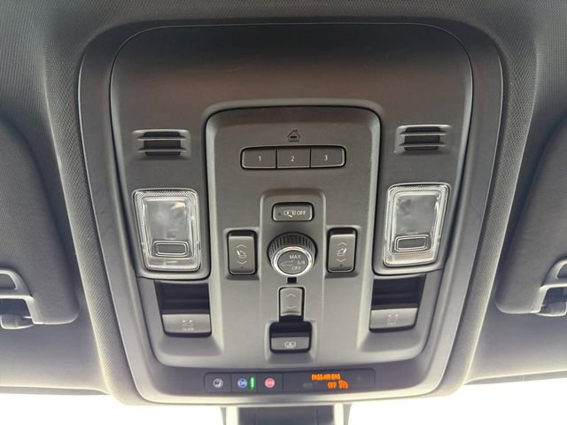 Certified 2022 GMC Yukon AT4 w/ AT4 Premium Plus Package image 25