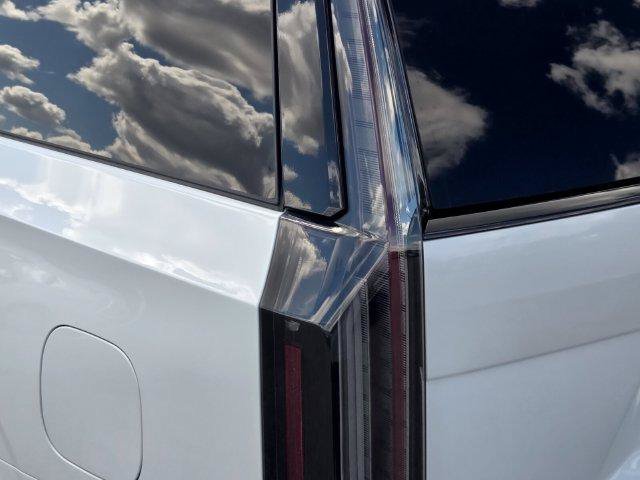 Certified 2025 Cadillac Escalade ESV Sport Platinum AWD/4WD image 11