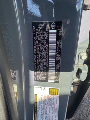 Used 2024 Toyota Prius XLE image 9