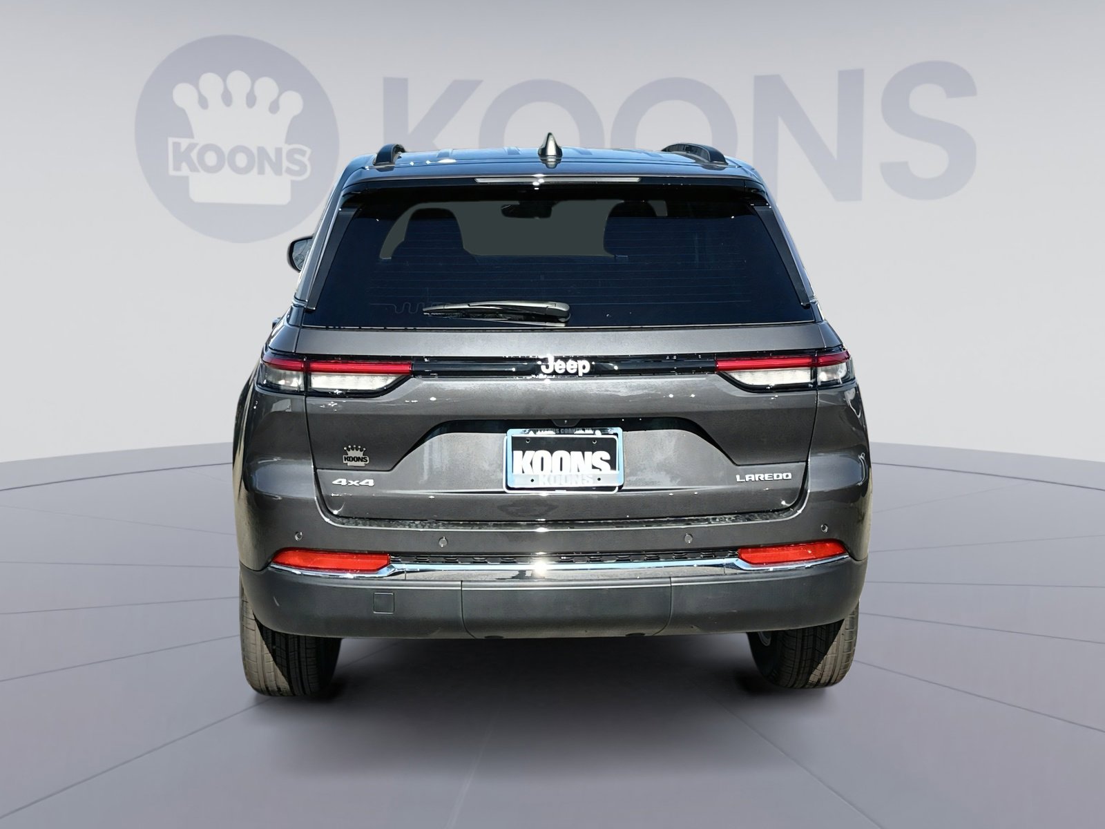 New 2025 Jeep Grand Cherokee Laredo X w/ Luxury Tech Group I image 5