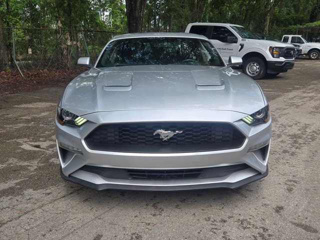 Used 2018 Ford Mustang Coupe w/ Equipment Group 101A RWD image 2