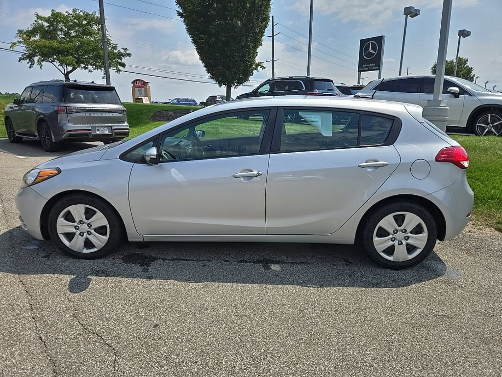 Used 2016 Kia Forte LX FWD image 7