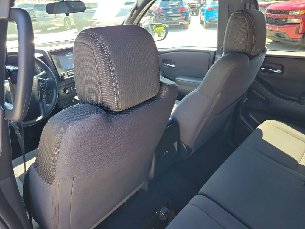 Certified 2023 Nissan Frontier SV w/ Midnight Edition Package image 14