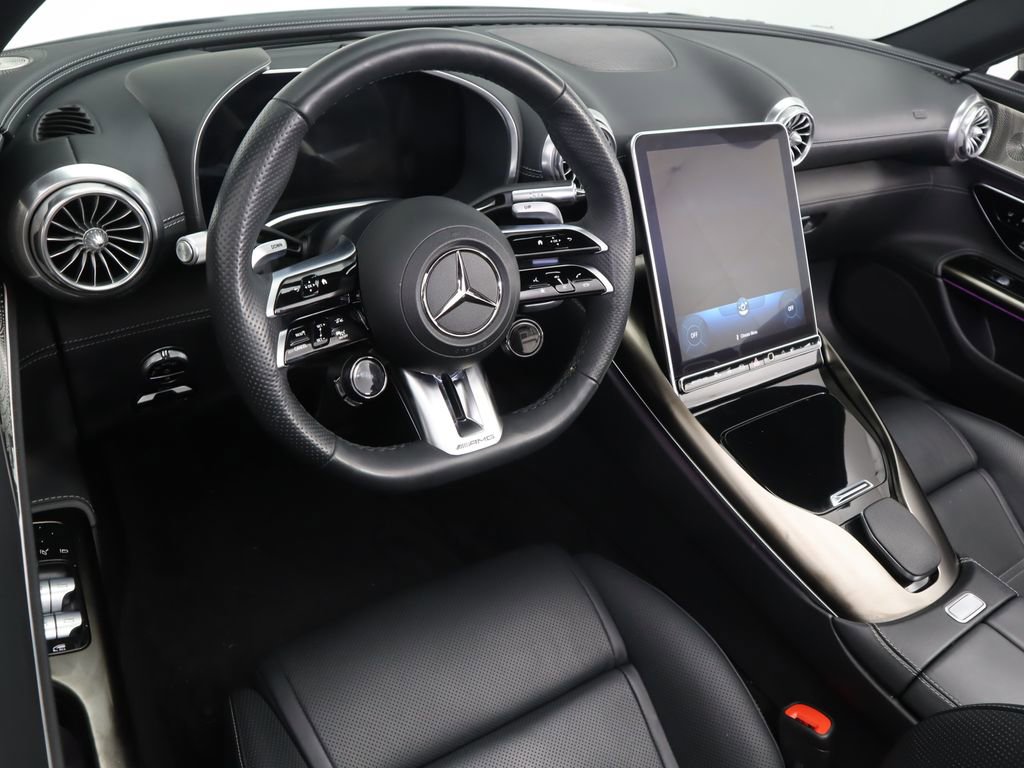 Used 2022 Mercedes-Benz SL 55 AMG 4MATIC image 17