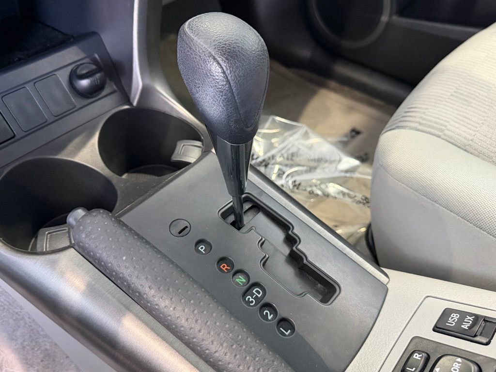 Used 2012 Toyota RAV4 4WD w/ Value Pkg image 25