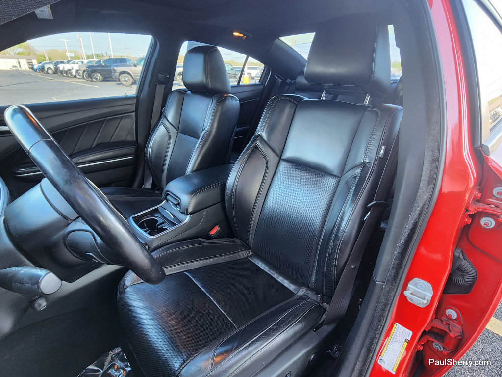 Used 2020 Dodge Charger SXT w/ Plus Group RWD image 27
